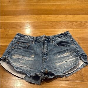 American Eagle outfitters hi-rise festival Jean shorts size 4 .
